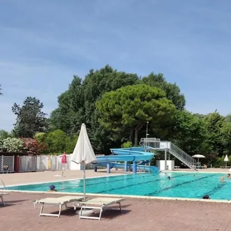 Apartment Cristallo - Accesso Gratuito A Parco Acquatico Desenzano del Garda